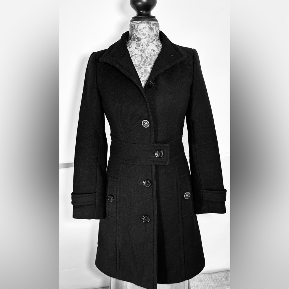 100% AUTHENTIC! Burberry trench coat